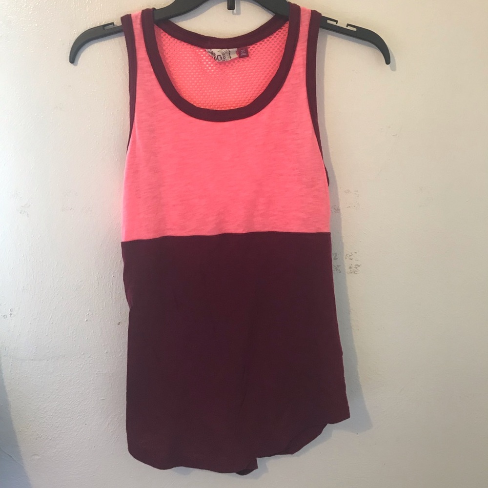 Workout tank top